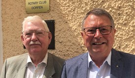 li Club-Gründer Jürgen Holz; re Past-Präsident Dr. Rolf Schwaneberg